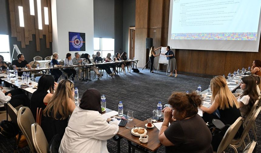 Manisa'da eşitlik eğitimi düzenlendi