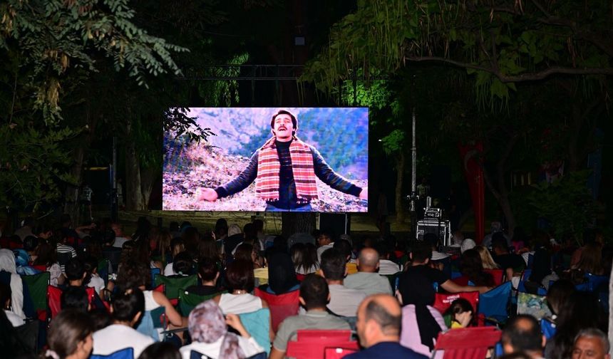 Açık Hava Sineması Manisa'da Başladı