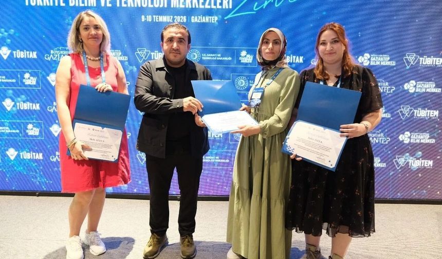 Bilim Uşak Eğitmenleri TÜBİTEM Zirvesi'nde