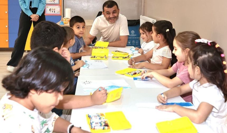 Çavuşoğlu'ndan sosyal yatırımlara yakın markaj
