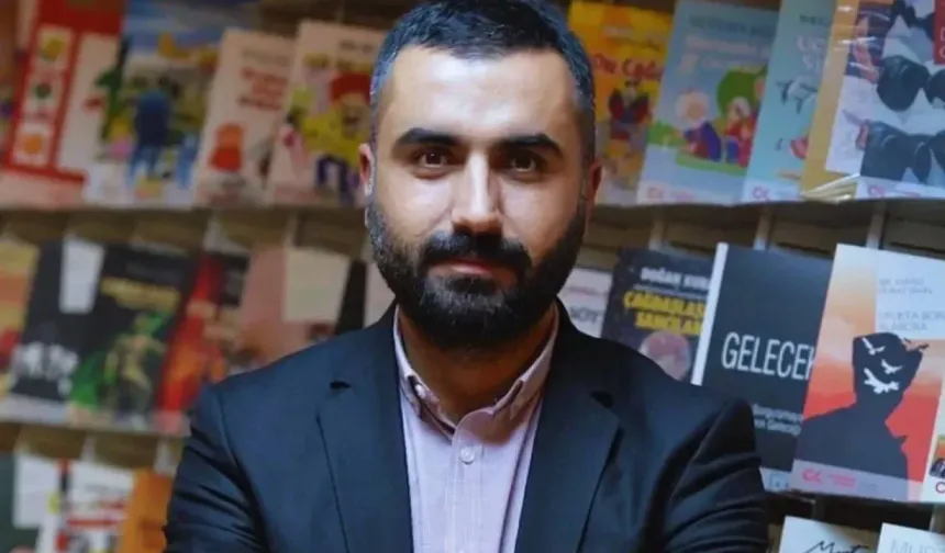 Gazeteci Alican Uludağ gözaltına alındığını duyurdu