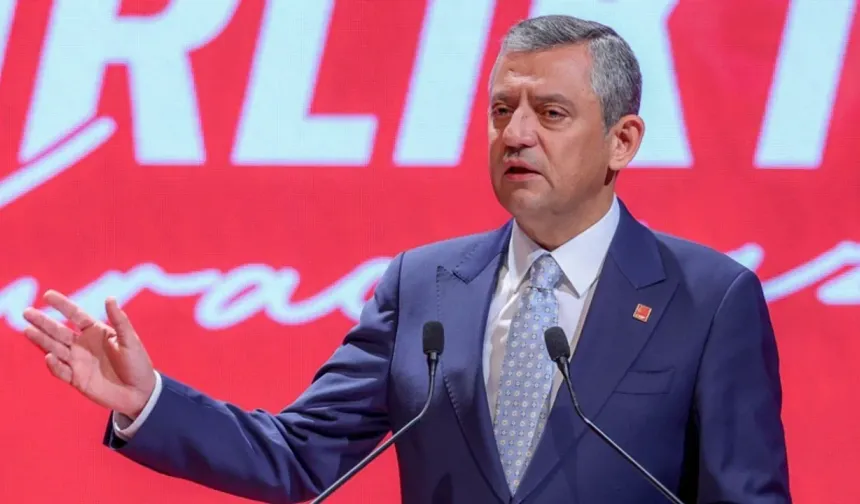Nazar Boncuk'lu Yeni Parti bugün kuruluyor