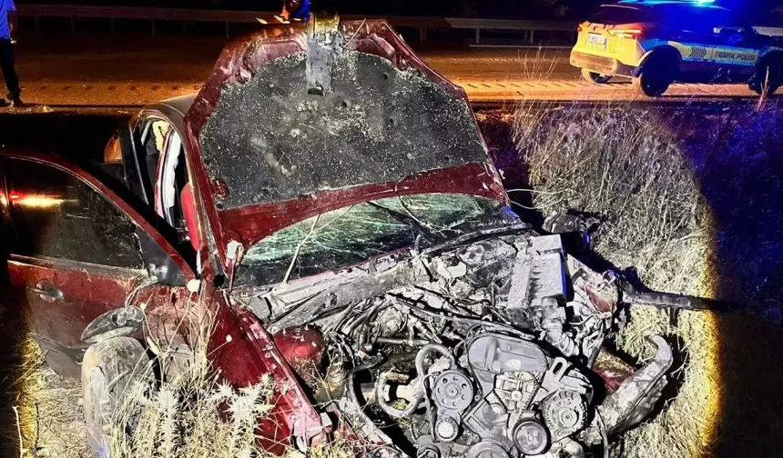 Kula'da feci kaza :2'si ağır 3 yaralı!