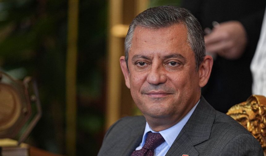 Özgür Özel'den YENİ Parti'ye Üyelik Çağrısı