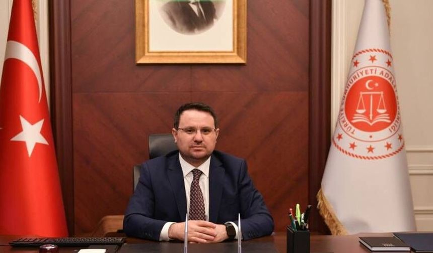 Akın Gürlek'ten 81 ile 'cinsiyetsizleştirme' genelgesi