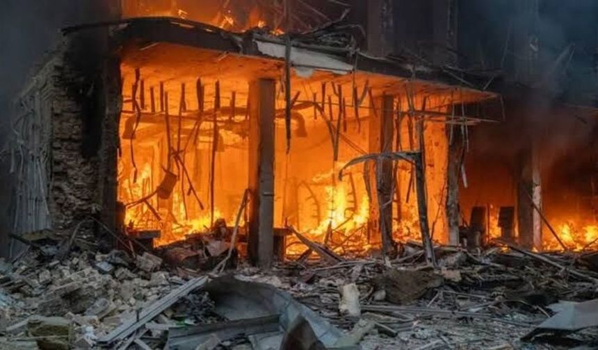 Kiev'de Rus saldırısı: 2 ölü, 10 yaralı