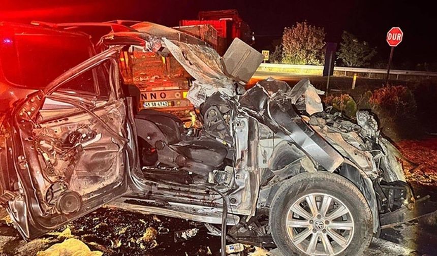 Manisa'da feci kaza: 1 kişi hayatını kaybetti