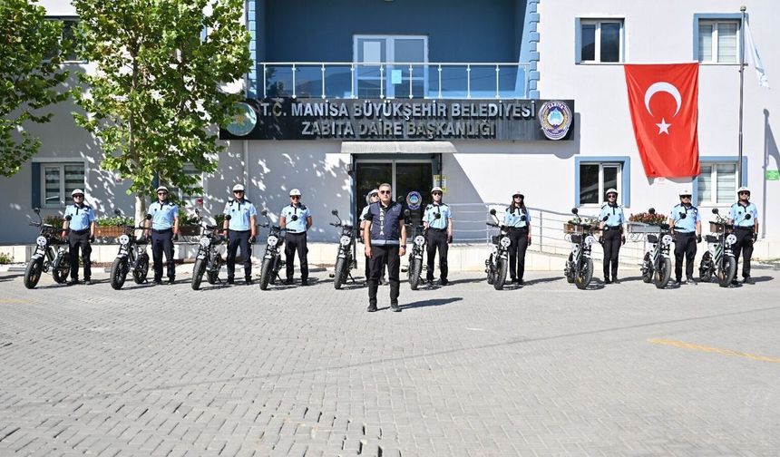 Manisa'da yere çöp atana 4 bin TL ceza