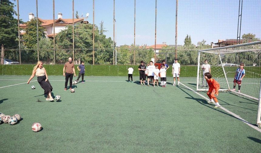 Merkezefendi'de geleceğin kalecileri yetişiyor