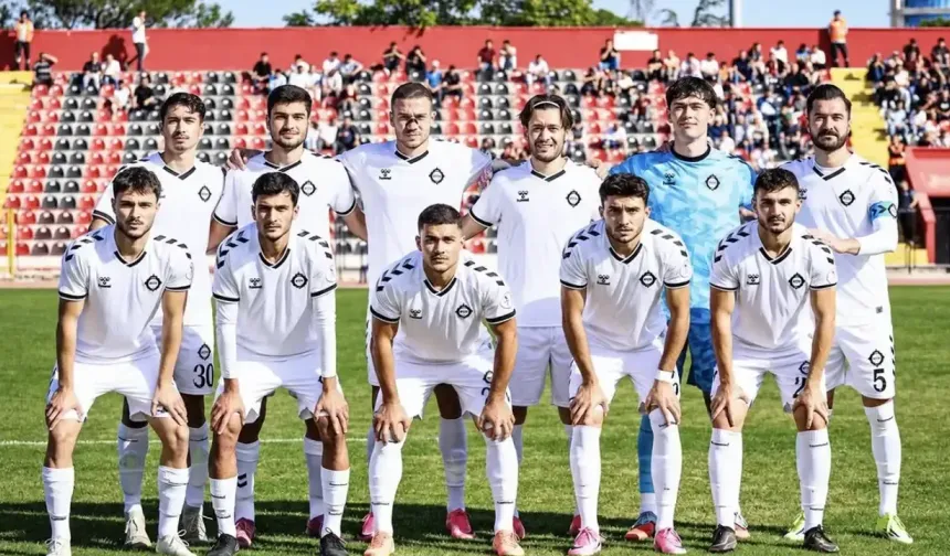 Altay ve Uşakspor'a PFDK'dan ceza yağdı