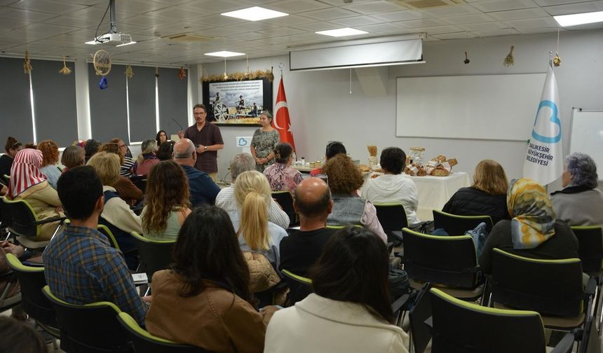 BAÇEM'de Ekşi Mayalı Ekmek Yapımı Atölyesi'ne Yoğun ilgi