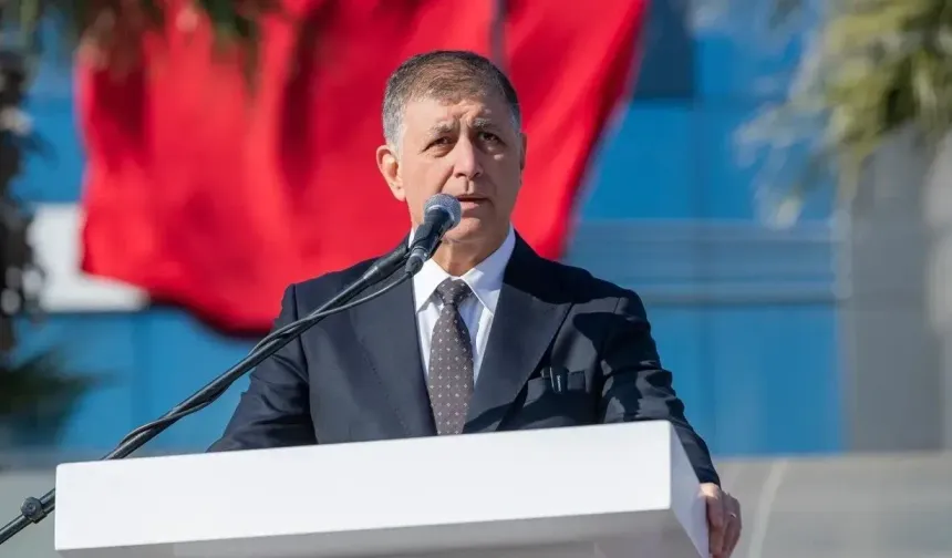 Cemil Tugay'ın AK Parti'ye geçişinin ardından Şato'da zirve