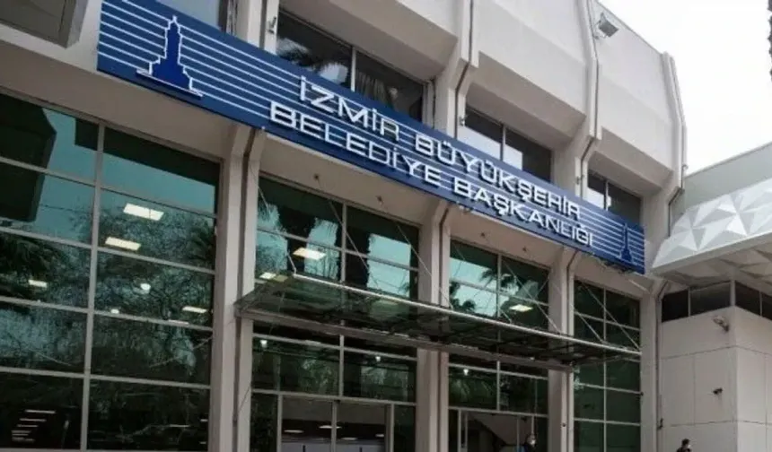 İzmir Büyükşehir Belediyesi'nde istifa trafiği sürüyor