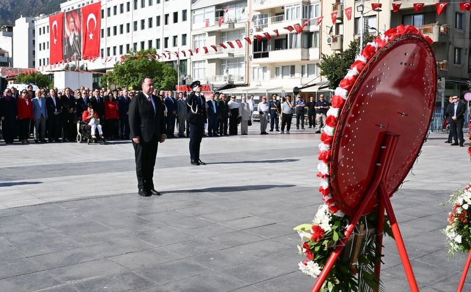 Büyük Zafer'in 104. Yılı Manisa'da Coşkuyla Kutlandı