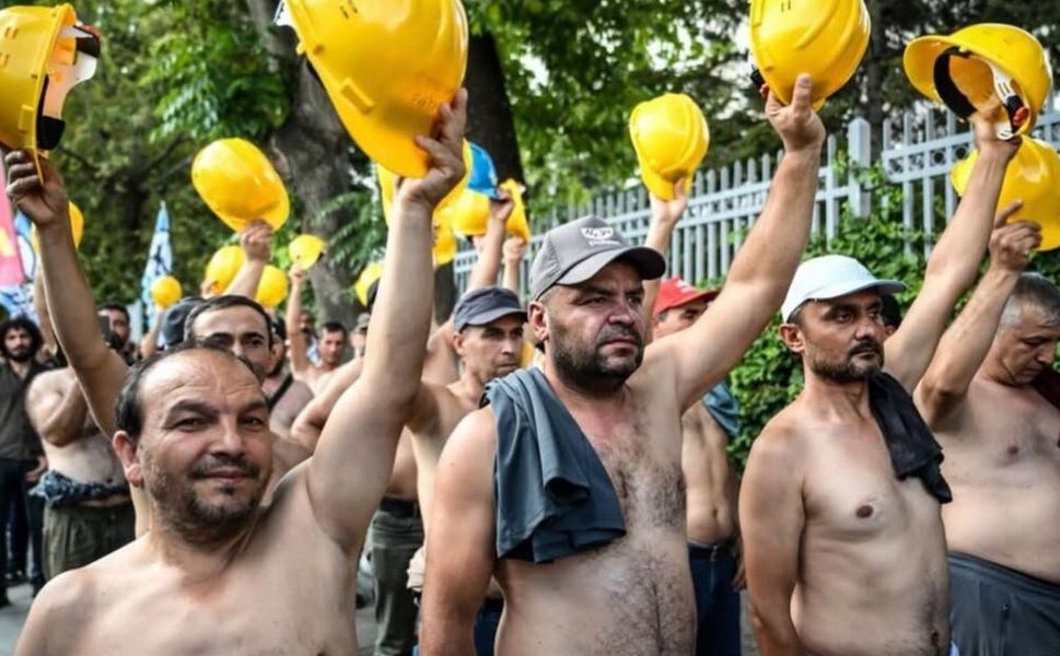 İki büyük sendikadan madencilere 'sessiz' tavır!