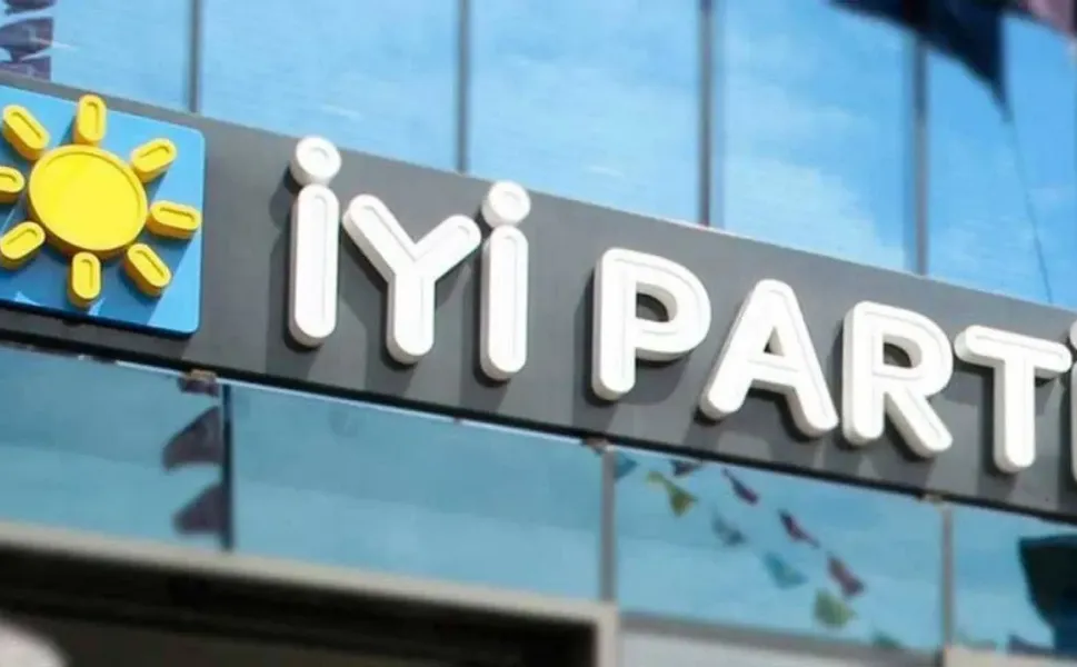 İYİ Partili Belediye Başkanı partisinden istifa etti
