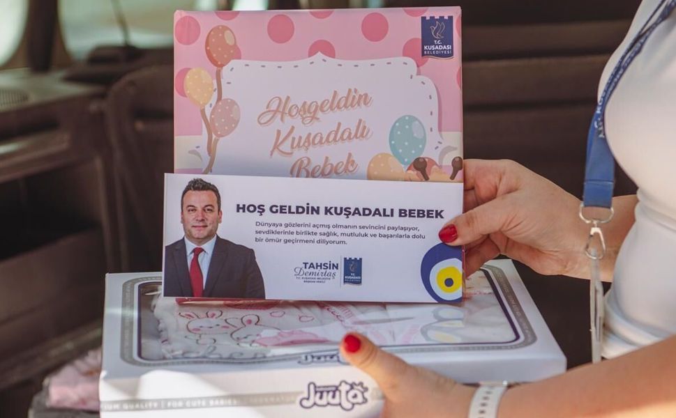 Kuşadası'ndan 8 ayda 115 bebeğe hoş geldin ziyareti