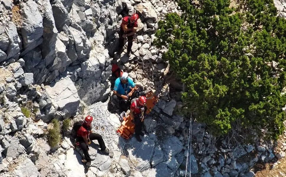 Ölüdeniz'de yamaç paraşütü kazası: 2 kişi öldü