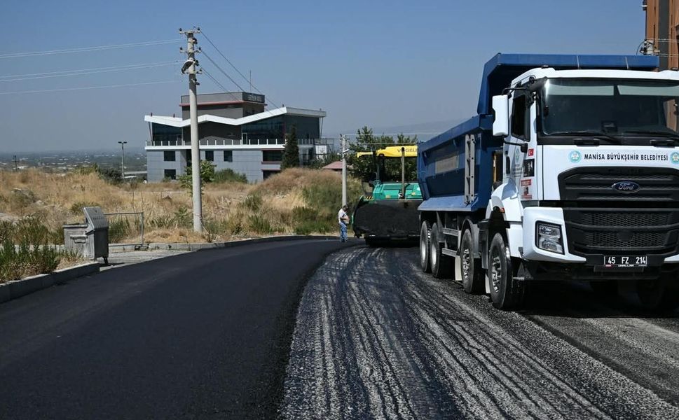 Turgutlu Ergenekon'a 4 Bin Ton Asfalt