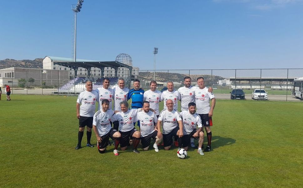 Zafer Kupası heyecan dolu anlara sahne oldu