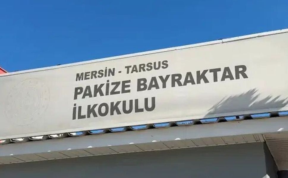 7 yaşındaki öğrencinin çantasından tabanca çıktı