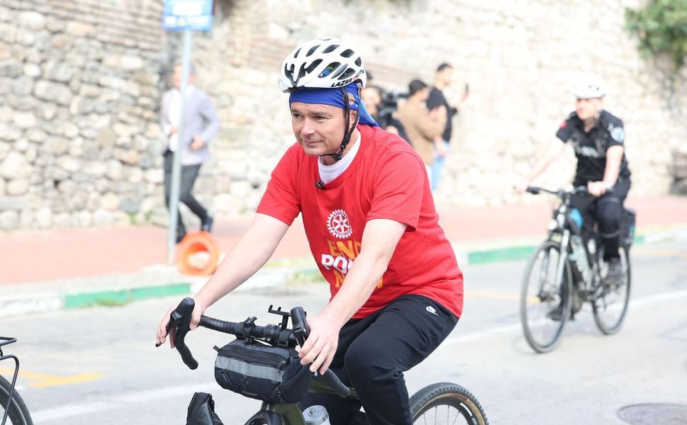 Başkan Erkan Aydın Farkındalık İçin Pedal Çevirdi