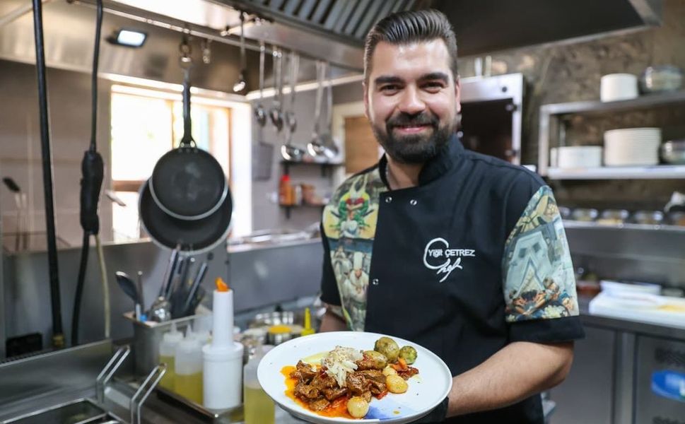 Buca'nın cep dostu kafeleri vatandaşa nefes aldırıyor