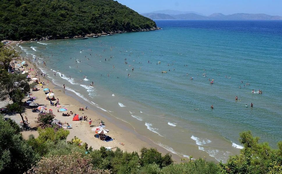 Dört mevsim yaşayan bir kent: Kuşadası