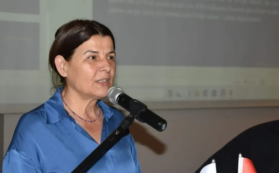 Foça Belediye Başkanı AK Parti'ye katılıyor