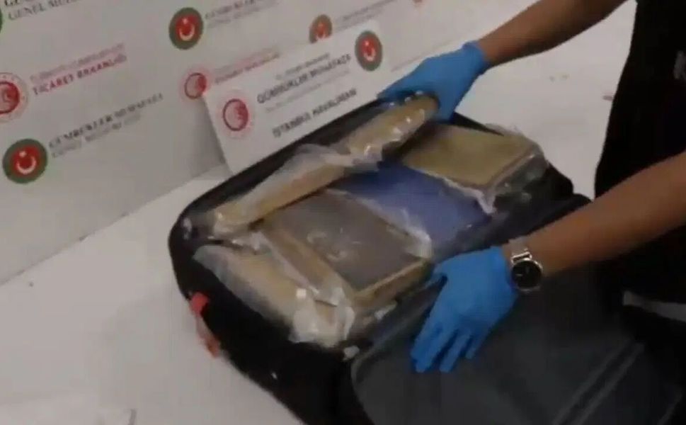 İstanbul Havalimanı'nda 51,5 kilo kokain yakalandı