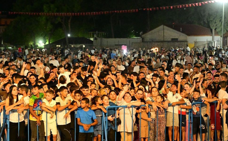 Kırkağaç'ta Kurtuluş Coşkusu Hüsnü Şenlendirici'yle Yaşandı