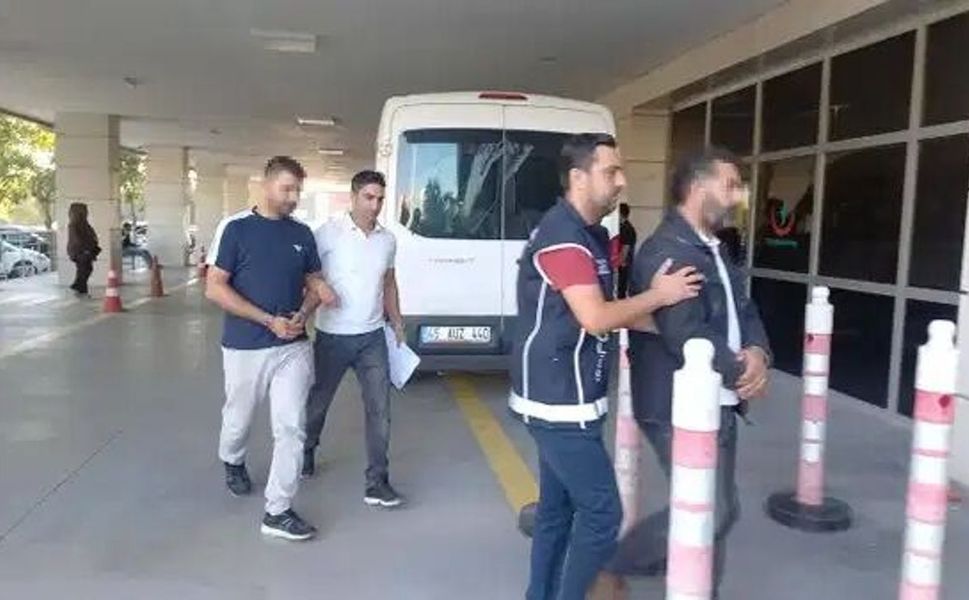 Manisa'da insan kaçakçılığı operasyonu: 2 gözaltı