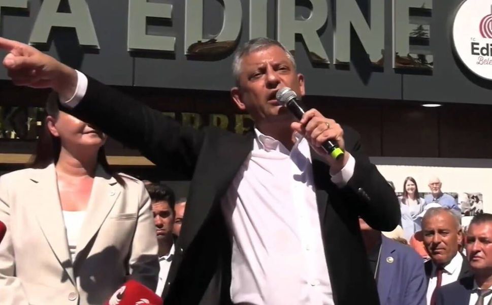 Özgür Özel'den köprü ve otoyol özelleştirmesine tepki