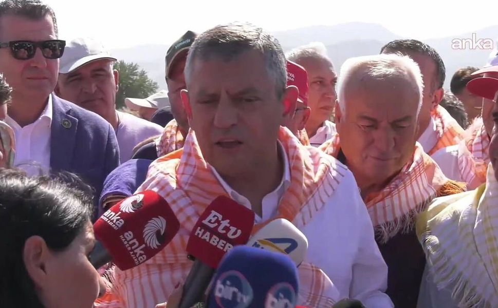 Özgür Özel'den üzüm üreticisine destek: Mazot tepkisi