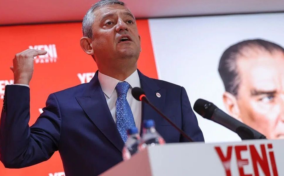 Özgür Özel'den yurttaşlara YENİ Parti çağrısı