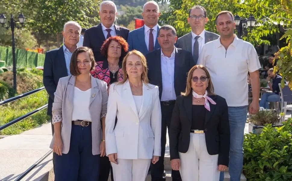 YENİ Partili başkanlar bir araya geldi