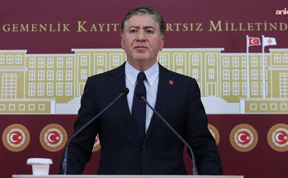 YENİ Partili Emir'den iktidara sert eleştiri
