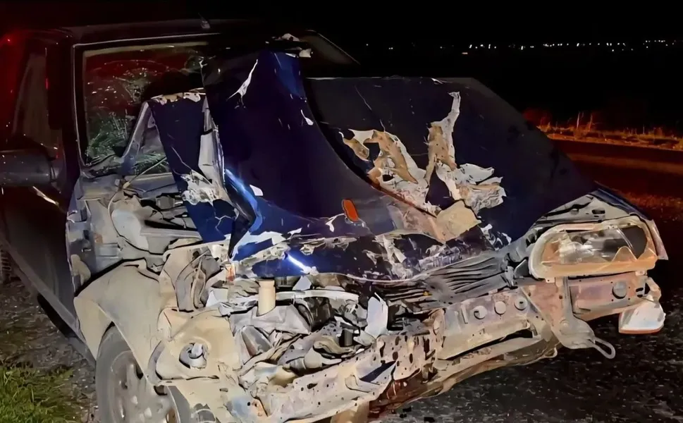 Afyonkarahisar'da otomobil patpata çarptı: 4 yaralı