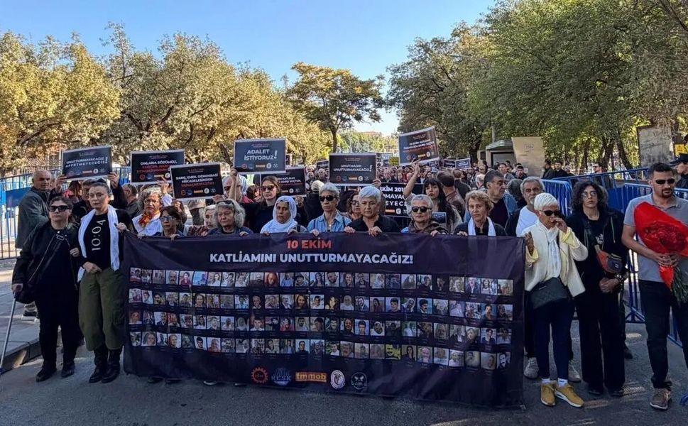Ankara Gar Katliamı'nın 11'inci yılında anma