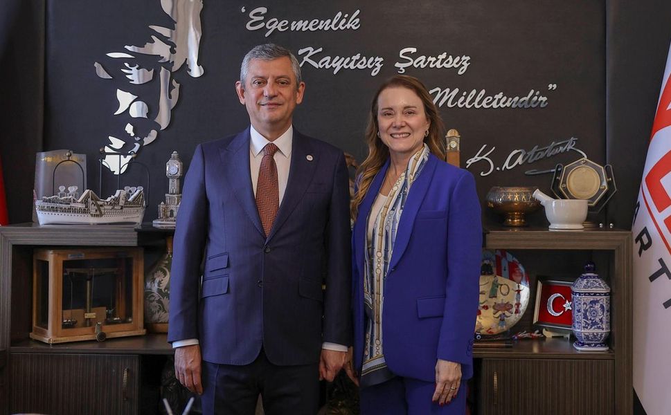 Başkan Mutlu Özgür Özel'i ziyaret etti