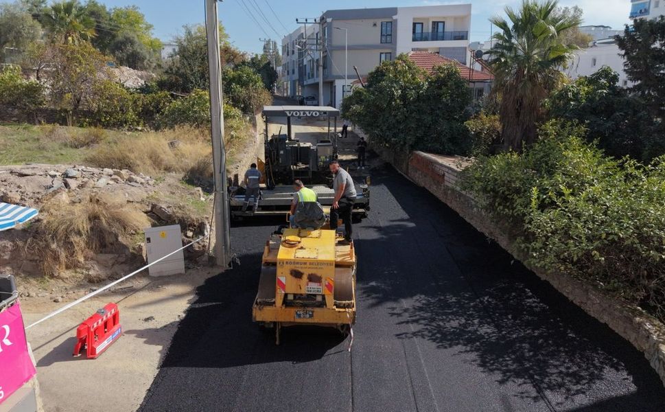 Bodrum Belediyesinden Kent Genelinde Yol Çalışmaları