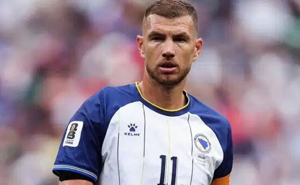 Edin Dzeko Bosna Hersek'e veda ediyor