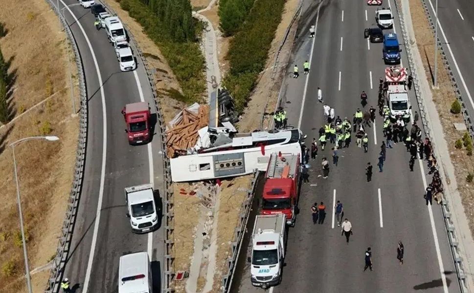 Manisa'daki Kazada Can Kaybı 12'ye Yükseldi