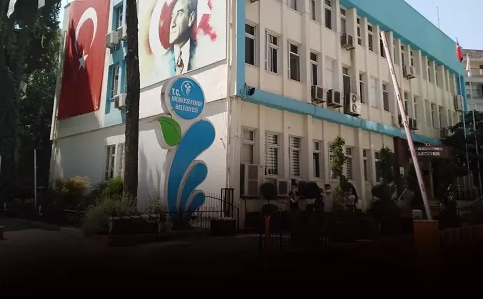 Merkezefendi Belediyesi'ne polis operasyonu