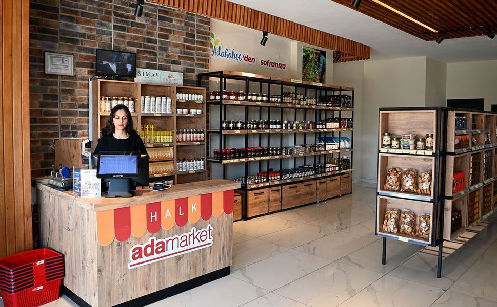 Toprağa sarıl, Üretime katıl: Adabahçe