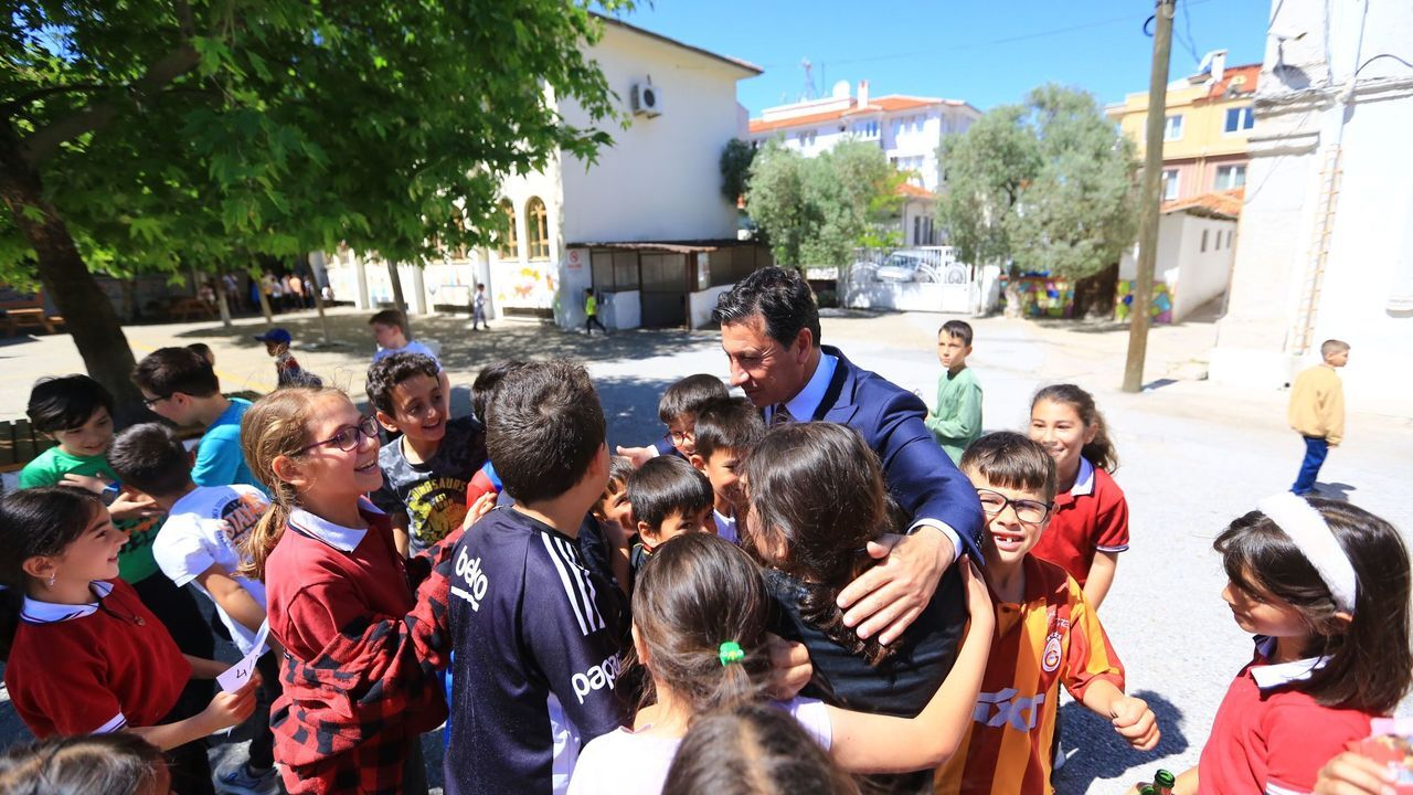 Üniversite öğrencilerine yıllık 22 bin TL destek