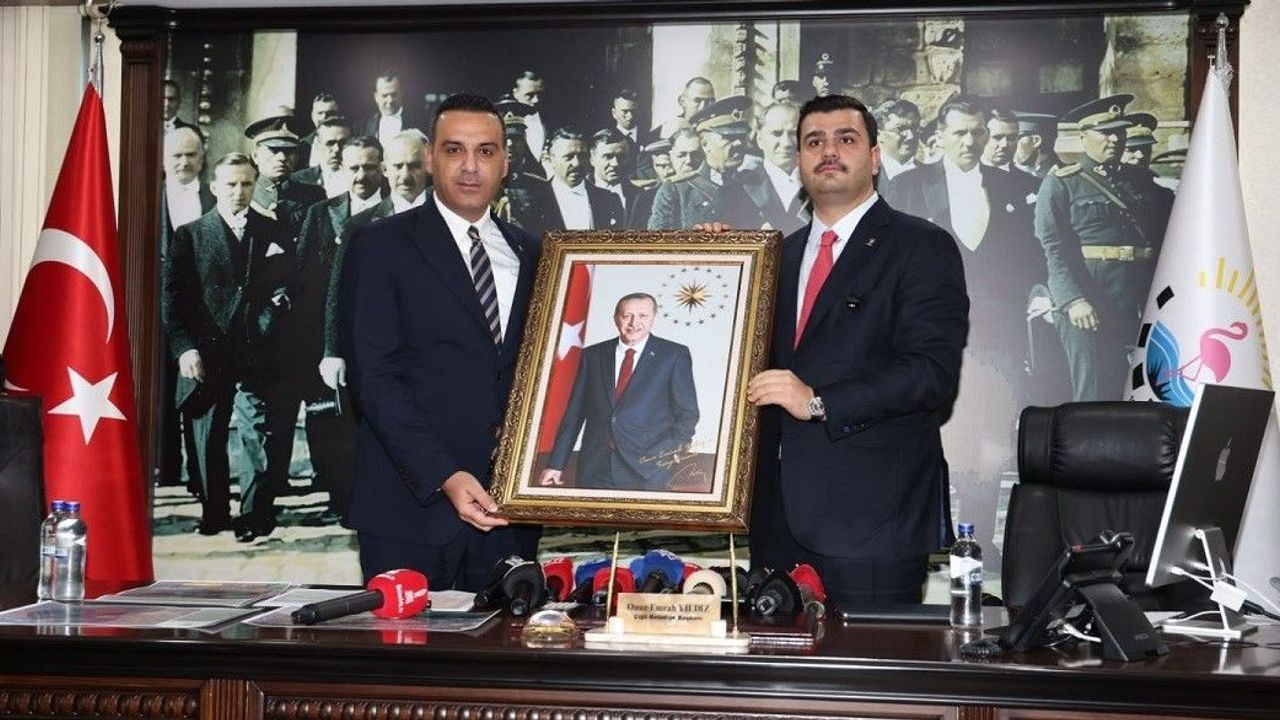 Eyyüp Kadir İnan'dan Çiğli'ye vaatler
