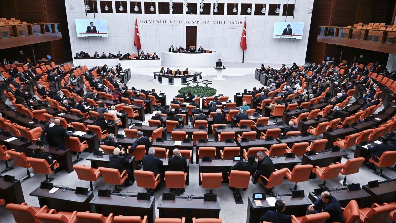 Fon düzenlemesinde yeni gelişme: Görüşmeler öne çekildi